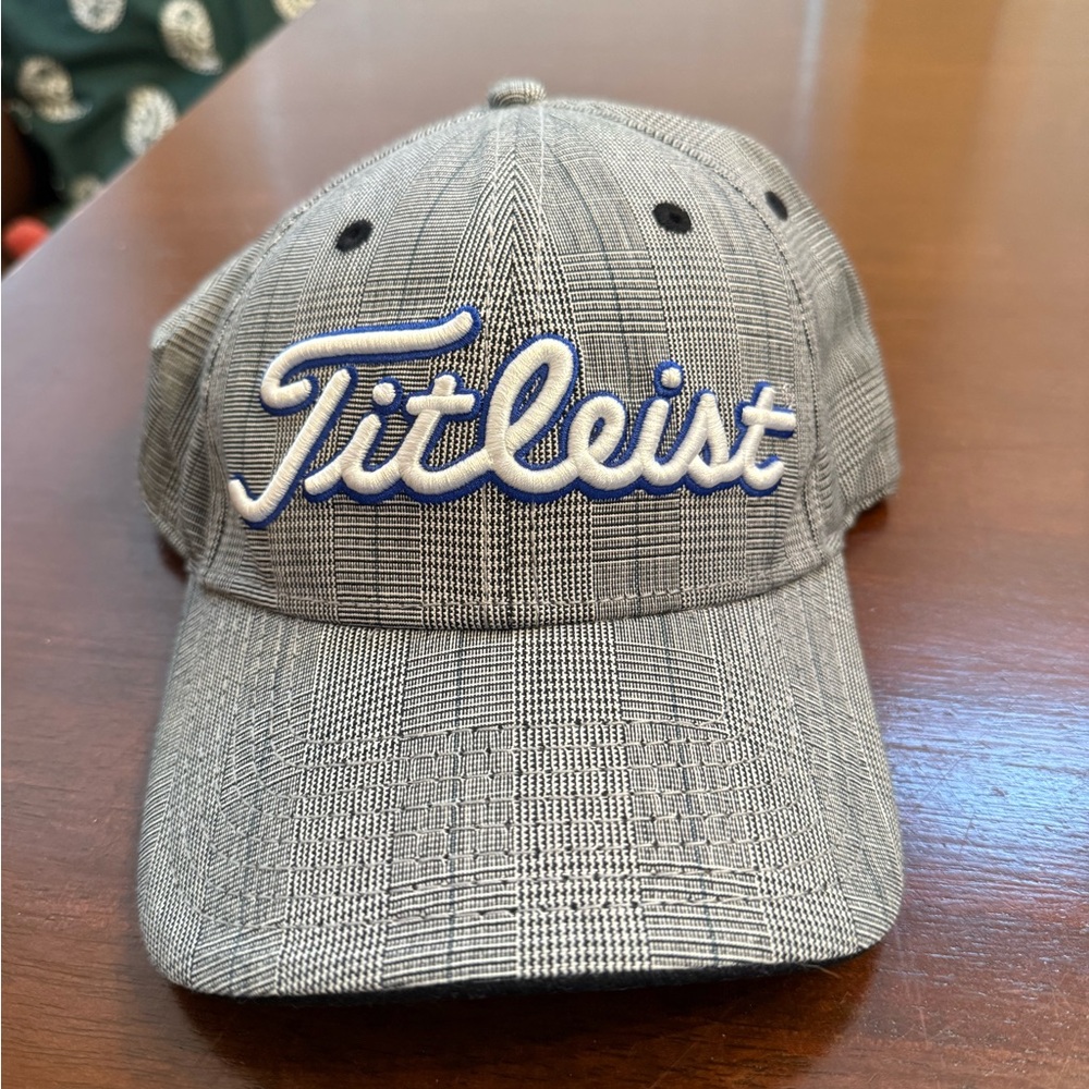 Titleist Black and Gray Cap